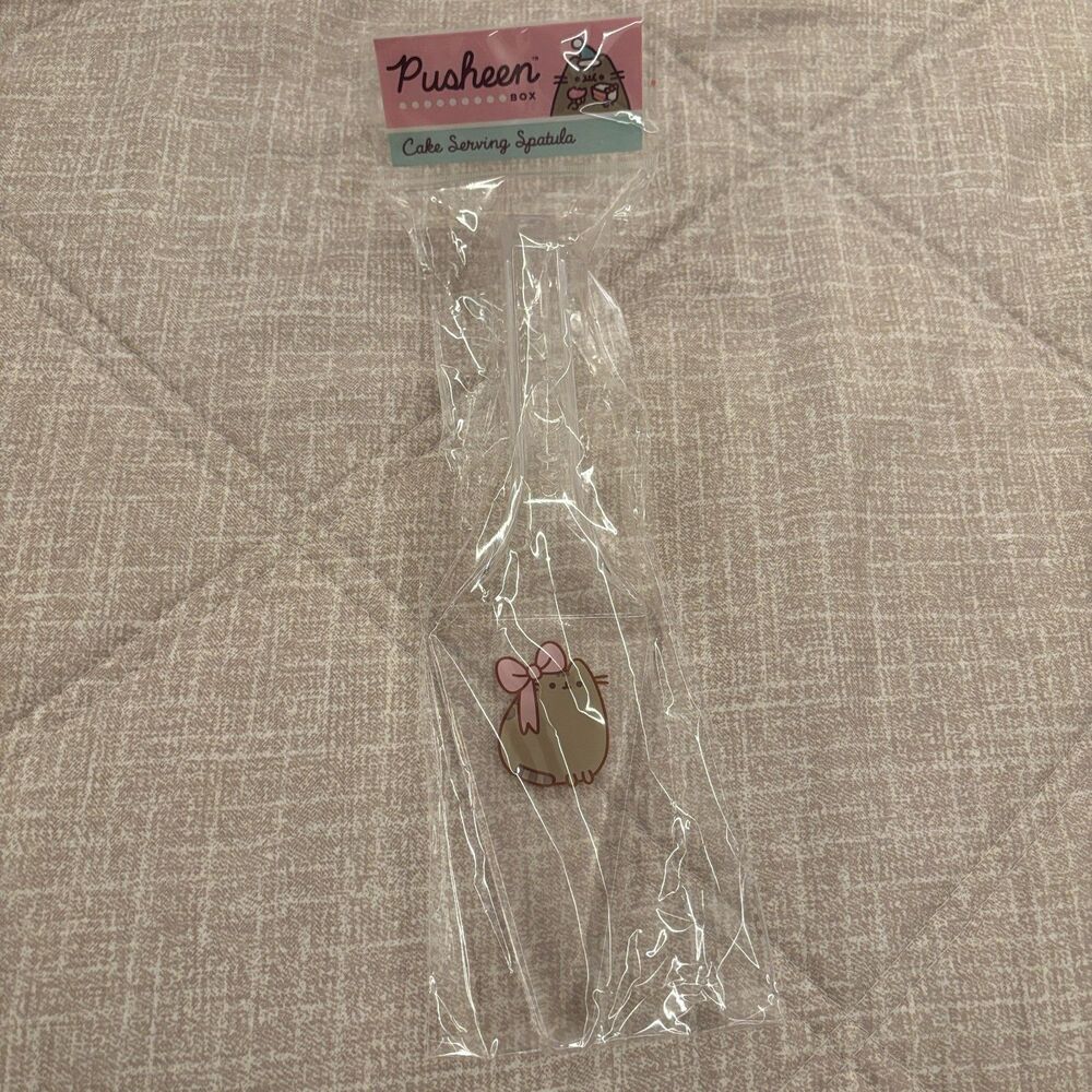 NIP Pusheen Box Exclusive Cake Serving Spatula Pastry Server Pie Cutter